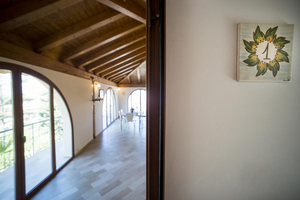 Ferienwohnung Helios Casa Vacanze Alcamo Marina Exterior foto