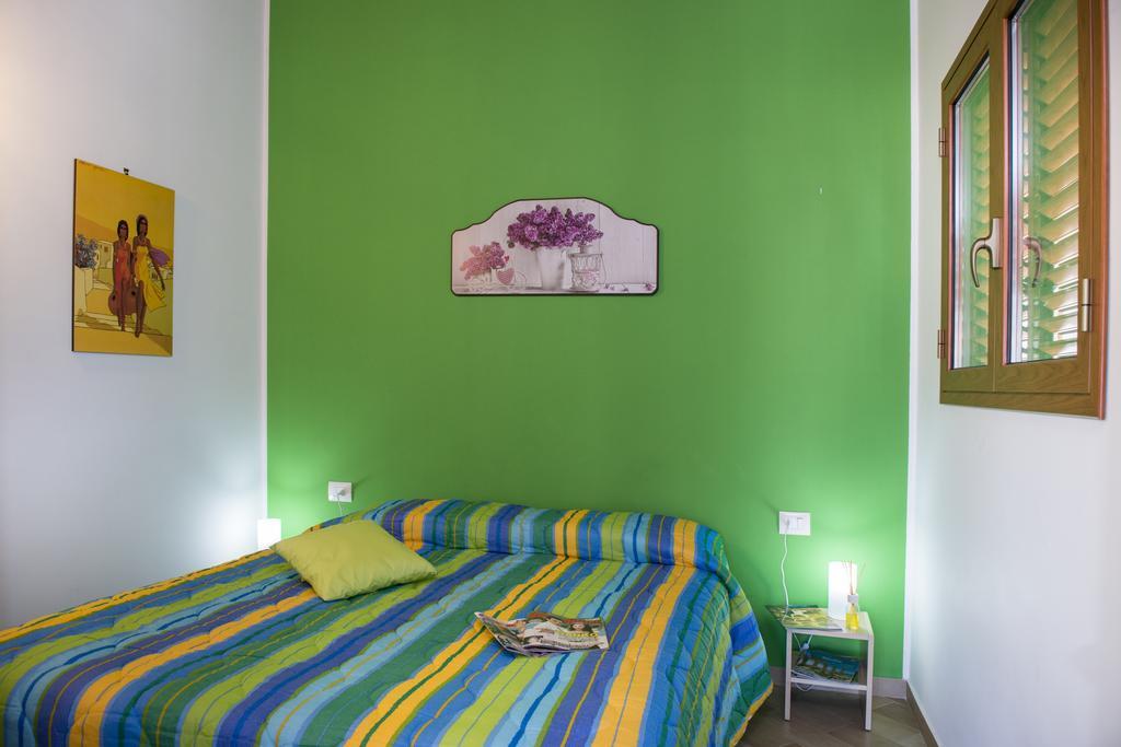 Ferienwohnung Helios Casa Vacanze Alcamo Marina Exterior foto