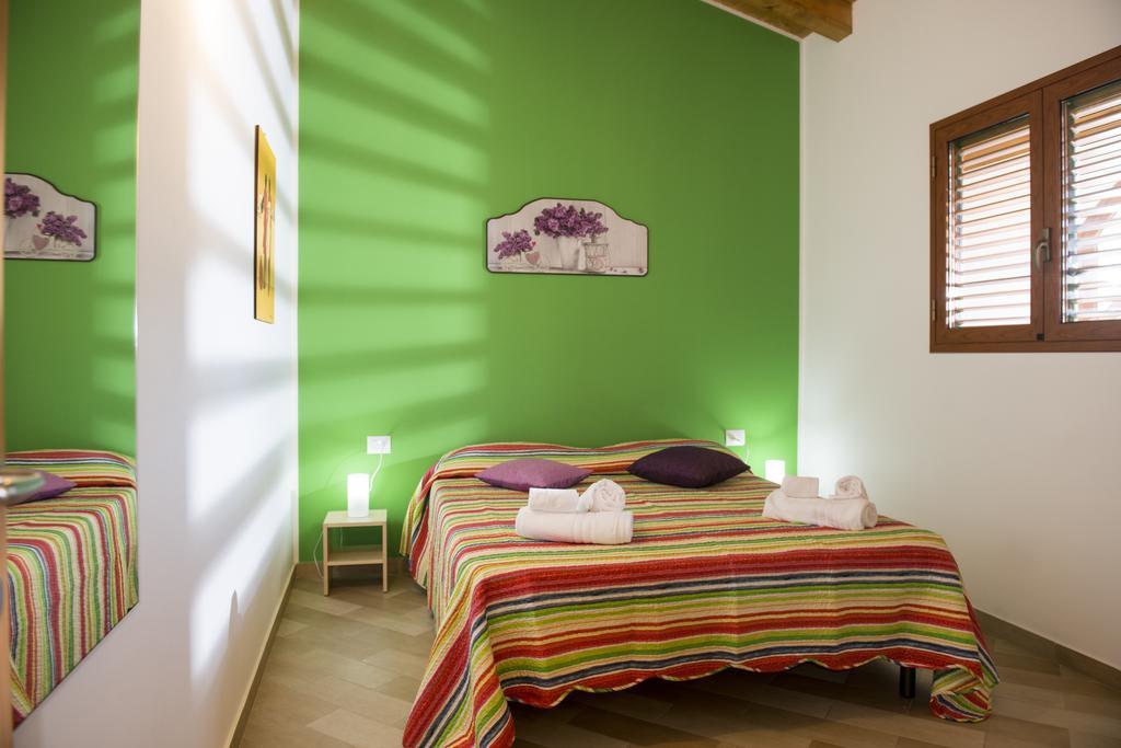 Ferienwohnung Helios Casa Vacanze Alcamo Marina Exterior foto